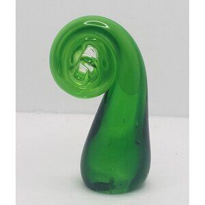 Smashing Art Glass The Koru In Emerald Symbolises Life Growth Strength And Peace